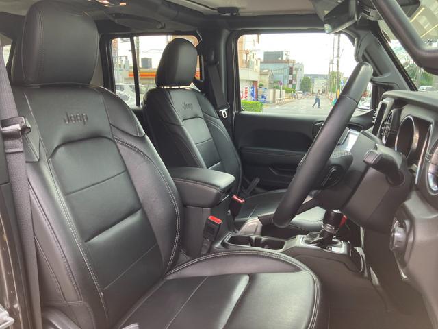 ジープ・ラングラーアンリミテッド サハラ 認定中古車 AppleCarPlay 黒革 アダプティブクルーズコントロール ブラインドスポットモニター フルセグTV Alpineオーディオ シートヒーター バックカメラ フロントカメラ ETC(24枚目)