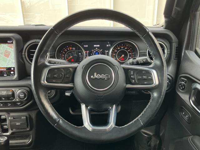 ジープ・ラングラーアンリミテッド サハラ 認定中古車 AppleCarPlay 黒革 アダプティブクルーズコントロール ブラインドスポットモニター フルセグTV Alpineオーディオ シートヒーター バックカメラ フロントカメラ ETC(38枚目)