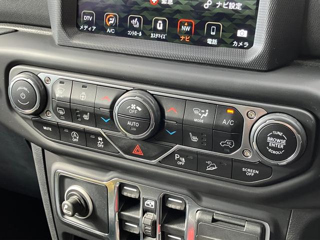 ジープ・ラングラーアンリミテッド サハラ 認定中古車 AppleCarPlay 黒革 アダプティブクルーズコントロール ブラインドスポットモニター フルセグTV Alpineオーディオ シートヒーター バックカメラ フロントカメラ ETC(50枚目)