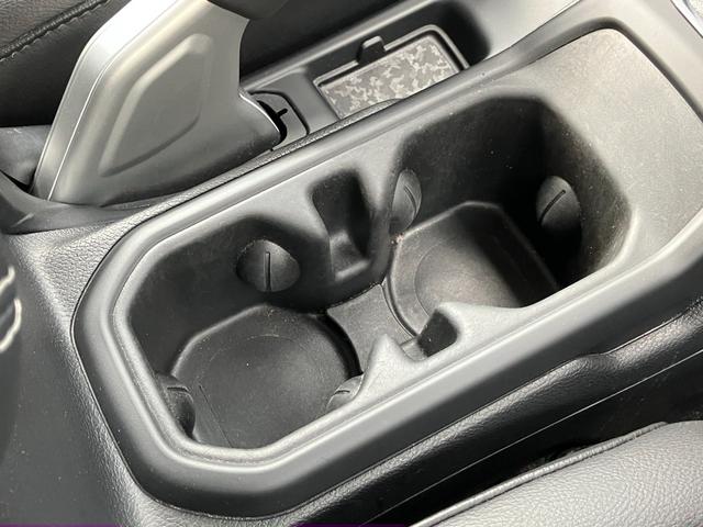 ジープ・ラングラーアンリミテッド サハラ 認定中古車 AppleCarPlay 黒革 アダプティブクルーズコントロール ブラインドスポットモニター フルセグTV Alpineオーディオ シートヒーター バックカメラ フロントカメラ ETC(56枚目)