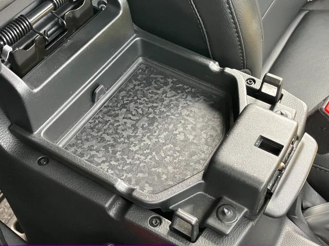 ジープ・ラングラーアンリミテッド サハラ 認定中古車 AppleCarPlay 黒革 アダプティブクルーズコントロール ブラインドスポットモニター フルセグTV Alpineオーディオ シートヒーター バックカメラ フロントカメラ ETC(57枚目)