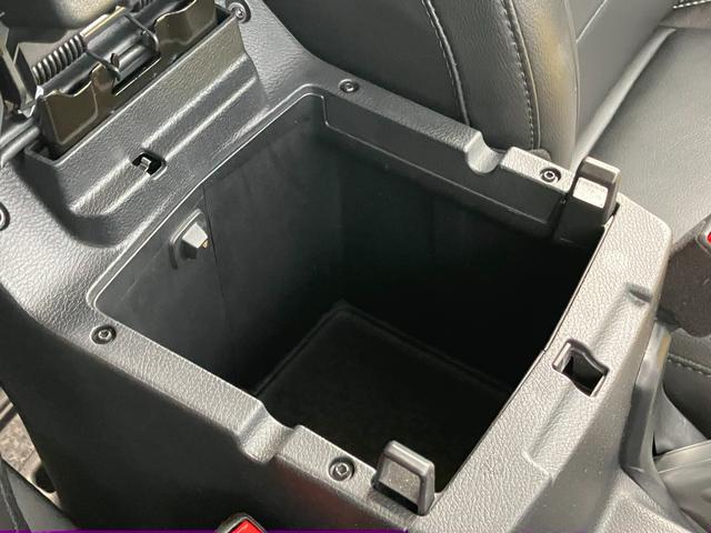 ジープ・ラングラーアンリミテッド サハラ 認定中古車 AppleCarPlay 黒革 アダプティブクルーズコントロール ブラインドスポットモニター フルセグTV Alpineオーディオ シートヒーター バックカメラ フロントカメラ ETC(58枚目)