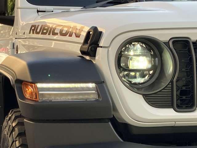 ジープ・ラングラーアンリミテッド ルビコン 認定中古車 弊社デモカー AppleCarPlay アダプティブクルーズコントロール ブラインドスポットモニター Bluetooth接続 スウェイバー ヒルディセントコントロール 電動シート(11枚目)