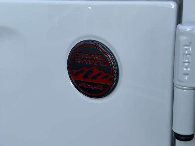 ジープ・ラングラーアンリミテッド ルビコン 認定中古車 弊社デモカー AppleCarPlay アダプティブクルーズコントロール ブラインドスポットモニター Bluetooth接続 スウェイバー ヒルディセントコントロール 電動シート(17枚目)