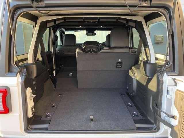 ジープ・ラングラーアンリミテッド ルビコン 認定中古車 弊社デモカー AppleCarPlay アダプティブクルーズコントロール ブラインドスポットモニター Bluetooth接続 スウェイバー ヒルディセントコントロール 電動シート(32枚目)