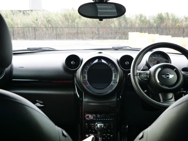 ＭＩＮＩ クーパーＳＤ　クロスオーバー　ブラックナイト　国内限定１４０台マットブラック　レザーシート　シートヒーター　バックカメラ　車高調　エアロ　２本出しマフラー　ＬＥＤフォグ　ジョンクーパーワークスホイール（38枚目）