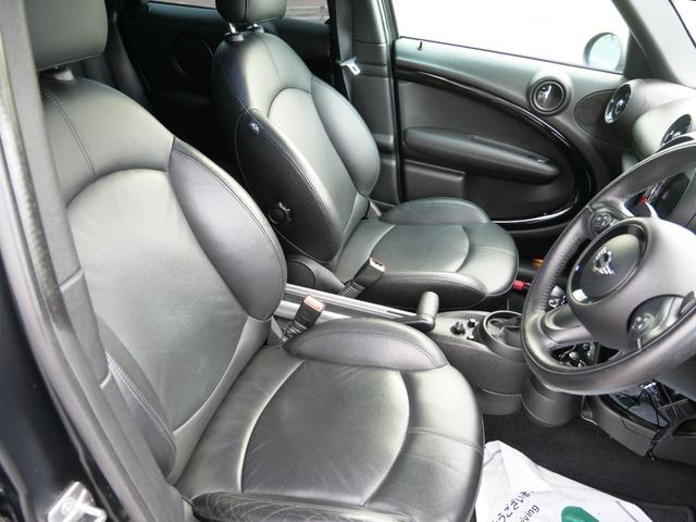 ＭＩＮＩ クーパーＳＤ　クロスオーバー　ブラックナイト　国内限定１４０台マットブラック　レザーシート　シートヒーター　バックカメラ　車高調　エアロ　２本出しマフラー　ＬＥＤフォグ　ジョンクーパーワークスホイール（41枚目）