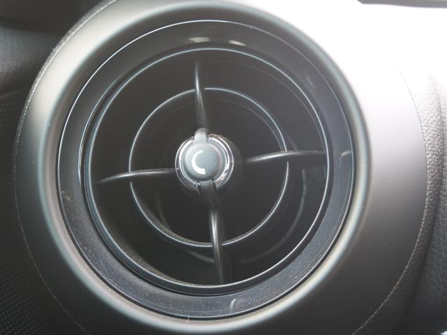 ＭＩＮＩ クーパーＳＤ　クロスオーバー　ブラックナイト　国内限定１４０台マットブラック　レザーシート　シートヒーター　バックカメラ　車高調　エアロ　２本出しマフラー　ＬＥＤフォグ　ジョンクーパーワークスホイール（48枚目）