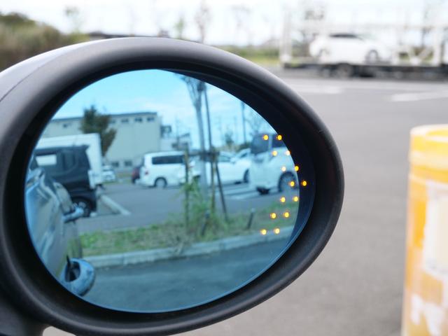 ＭＩＮＩ クーパーＳＤ　クロスオーバー　ブラックナイト　国内限定１４０台マットブラック　レザーシート　シートヒーター　バックカメラ　車高調　エアロ　２本出しマフラー　ＬＥＤフォグ　ジョンクーパーワークスホイール（59枚目）