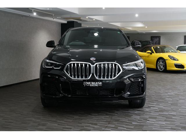 X6 xDrive 35d Mスポーツ 4WD ブラック/コーヒー内装 シートヒーター シートベンチレーション 保温/保冷ドリンクホルダー 後席シートヒーター 4ゾーンオートエアコン パノラマサンルーフ アイコニックグロー(2枚目)
