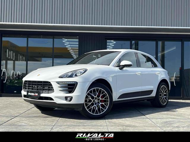 マカン マカンS PDK 4WD パノラマサンルーフ RSスパイダーホイール20インチ 純正ホイール/スタッドレスタイヤ付き ブラック&ガーネットレッドインテリア レッドキャリパー(2枚目)