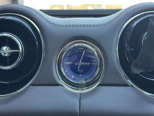 XJ XJ プレミアムラグジュアリー ベージュ革 MERIDIAN サンルーフ 20AW(8枚目)