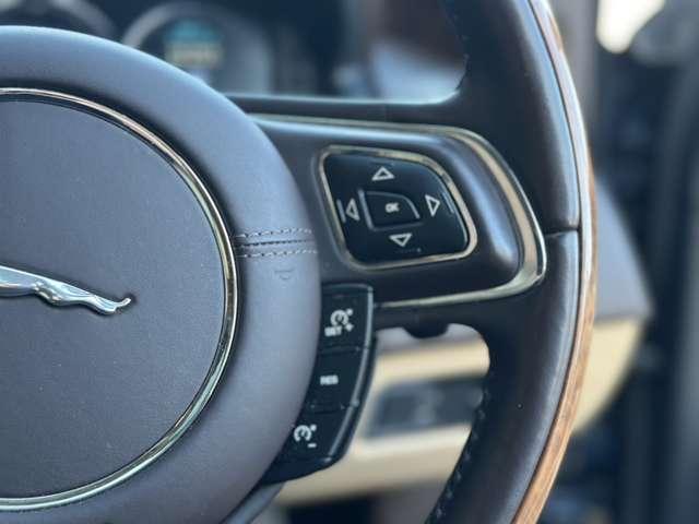 XJ XJ プレミアムラグジュアリー ベージュ革 MERIDIAN サンルーフ 20AW(16枚目)