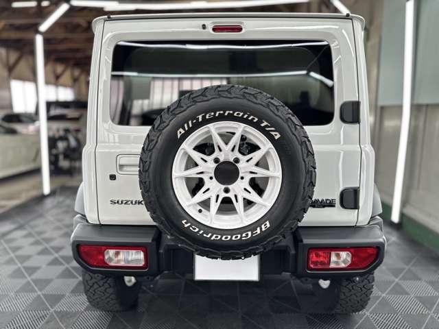 ジムニーノマド FC ワンオーナー ホワイトカラーRAYS 16インチ 9型カーナビ Apple CarPlay ジムニー専用メティオサウンド ルーフスピーカー ホワイトシートカバー ドラレコ(12枚目)