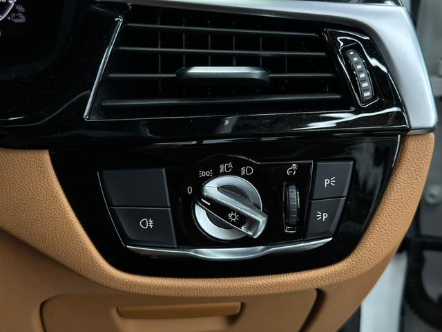 ５シリーズ ５３０ｅ　Ｍスポーツ　エディションジョイ＋　ブラウンレザー　ＣａｒＰｌａｙ　全周囲カメラ（39枚目）