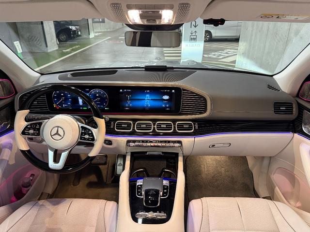 GLS GLS600 4マチック ファーストクラスパッケージ クリスタルホワイトナッパレザー・パノラマルーフ・ブルメスター・リアエンターテイメント・HUD・シートH&C・クーリングボックス・格納式テーブル・23インチ(10枚目)