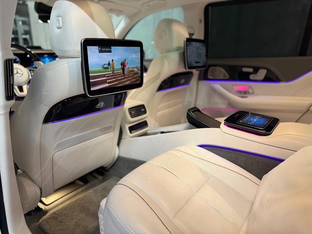 GLS GLS600 4マチック ファーストクラスパッケージ クリスタルホワイトナッパレザー・パノラマルーフ・ブルメスター・リアエンターテイメント・HUD・シートH&C・クーリングボックス・格納式テーブル・23インチ(34枚目)