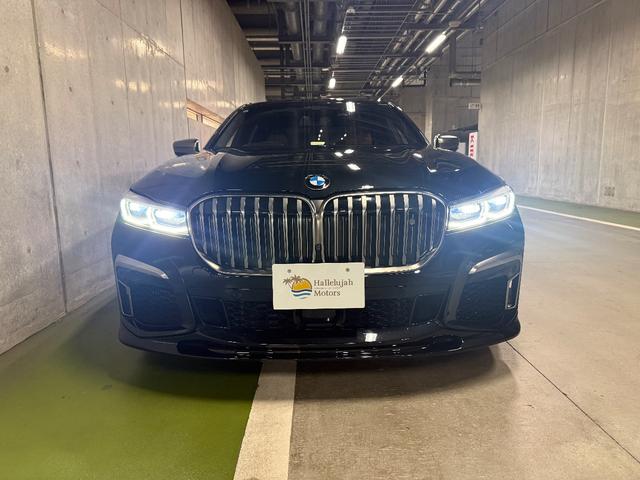 7シリーズ M760Li xDrive 後期・スカイラウンジルーフ・DME700ps・新品ステアリング・リアマッサージシート・Bowers&Wilkinsサラウンド・リアエンターテイメント・エグゼクティブラウンジ・前後ドラレコ(2枚目)