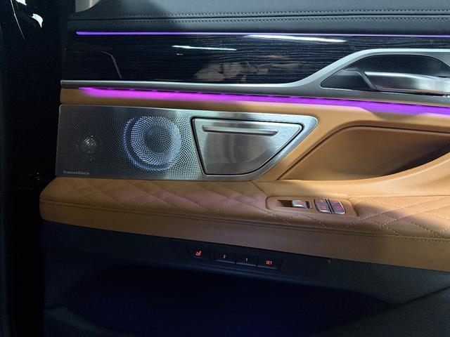 7シリーズ M760Li xDrive 後期・スカイラウンジルーフ・DME700ps・新品ステアリング・リアマッサージシート・Bowers&Wilkinsサラウンド・リアエンターテイメント・エグゼクティブラウンジ・前後ドラレコ(48枚目)