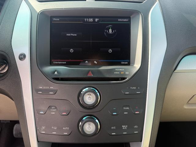 エクスプローラー ＸＬＴ　左ハンドル　バックカメラ　ＥＴＣ　　ポータブルナビ　フロントカメラ　サイドカメラ　シートカバー　社外ＬＥＤバルブ　ＣＤ　Ｂｌｕｅｔｏｏｔｈ　ＡＵＸ　７人乗（22枚目）