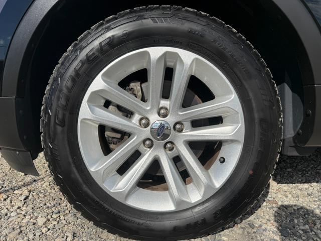 エクスプローラー ＸＬＴ　左ハンドル　バックカメラ　ＥＴＣ　　ポータブルナビ　フロントカメラ　サイドカメラ　シートカバー　社外ＬＥＤバルブ　ＣＤ　Ｂｌｕｅｔｏｏｔｈ　ＡＵＸ　７人乗（47枚目）