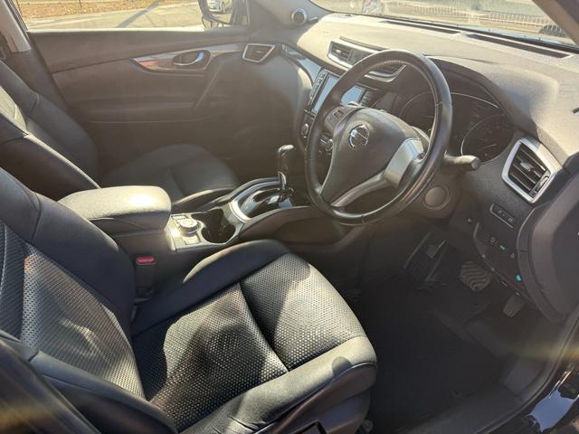 エクストレイル 20XブラクエクストリーマXエマージェンシブレーキP 6ヶ月保証距離無制限 特別仕様車 INNOルーフラック アルパインスピーカー デイライトキット スモークテール LEDヘッドライト 社外前後ドラレコ 純正ナビ バックカメラ エマージェンシーブレーキ(3枚目)