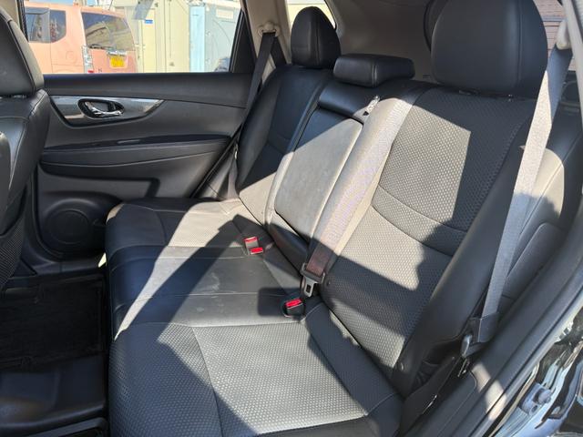 エクストレイル 20XブラクエクストリーマXエマージェンシブレーキP 6ヶ月保証距離無制限 特別仕様車 INNOルーフラック アルパインスピーカー デイライトキット スモークテール LEDヘッドライト 社外前後ドラレコ 純正ナビ バックカメラ エマージェンシーブレーキ(4枚目)