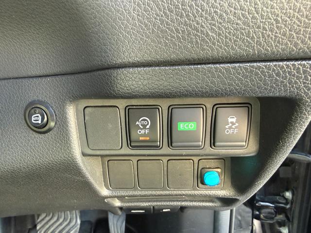 エクストレイル 20XブラクエクストリーマXエマージェンシブレーキP 6ヶ月保証距離無制限 特別仕様車 INNOルーフラック アルパインスピーカー デイライトキット スモークテール LEDヘッドライト 社外前後ドラレコ 純正ナビ バックカメラ エマージェンシーブレーキ(20枚目)