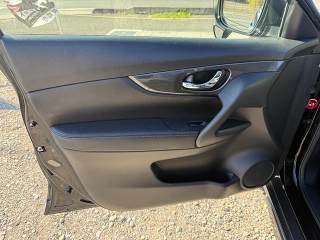 エクストレイル 20XブラクエクストリーマXエマージェンシブレーキP 6ヶ月保証距離無制限 特別仕様車 INNOルーフラック アルパインスピーカー デイライトキット スモークテール LEDヘッドライト 社外前後ドラレコ 純正ナビ バックカメラ エマージェンシーブレーキ(32枚目)