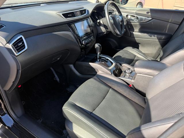 エクストレイル 20XブラクエクストリーマXエマージェンシブレーキP 6ヶ月保証距離無制限 特別仕様車 INNOルーフラック アルパインスピーカー デイライトキット スモークテール LEDヘッドライト 社外前後ドラレコ 純正ナビ バックカメラ エマージェンシーブレーキ(33枚目)