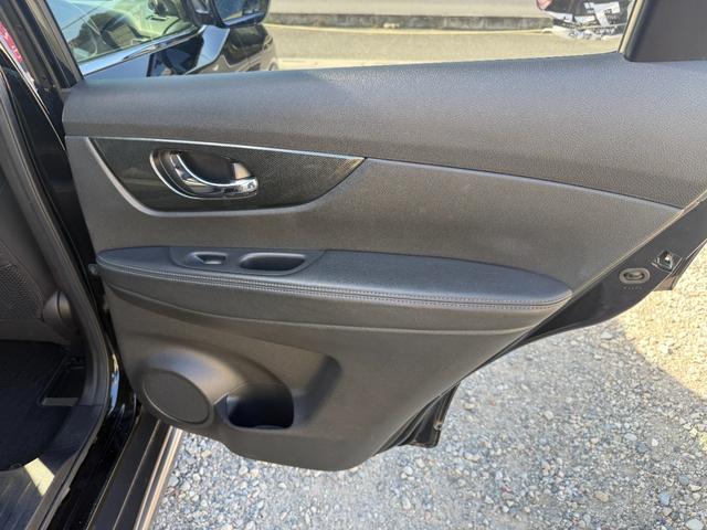 エクストレイル 20XブラクエクストリーマXエマージェンシブレーキP 6ヶ月保証距離無制限 特別仕様車 INNOルーフラック アルパインスピーカー デイライトキット スモークテール LEDヘッドライト 社外前後ドラレコ 純正ナビ バックカメラ エマージェンシーブレーキ(35枚目)