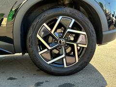 �������٤ϣ£٣ġ����գԣϡ����������ǧ����ż֤��������������꤬�Ȥ��������ޤ����£٣�ǧ����ż֤λ�����Ź������Ǥ�����������������ǥ����顼�ʤ�ǤϤΰ¿��ȿ������«���ޤ��� 5