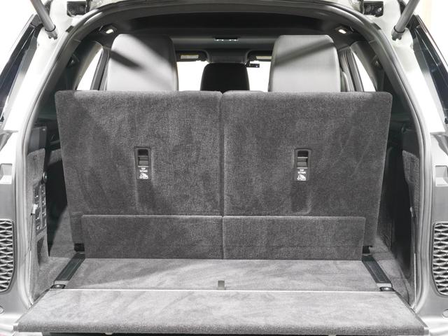 ディスカバリー ラグビーワールドカップ2019エディション 限定50台 MERIDIAN エアサス 前後シートヒーター 純正サイドステップ コールドクライメントP 全席電動シート ステアリングヒーター ブラックパック ACC LEDヘッド 黒革シート 7人乗(48枚目)