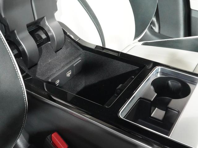 レンジローバーヴェラール R ダイナミック S 250PS パノラミックルーフ MERIDIAN エクステンデットレザーアップグレード ブラックコントラストルーフ 電動リアゲート プレミアムLEDヘッドライトACC 純正ナビ 純正19インチホイール(18枚目)