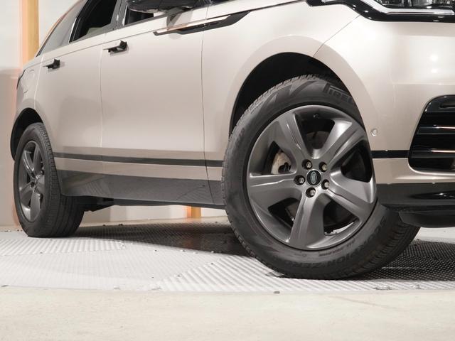 レンジローバーヴェラール R ダイナミック S 250PS パノラミックルーフ MERIDIAN エクステンデットレザーアップグレード ブラックコントラストルーフ 電動リアゲート プレミアムLEDヘッドライトACC 純正ナビ 純正19インチホイール(27枚目)