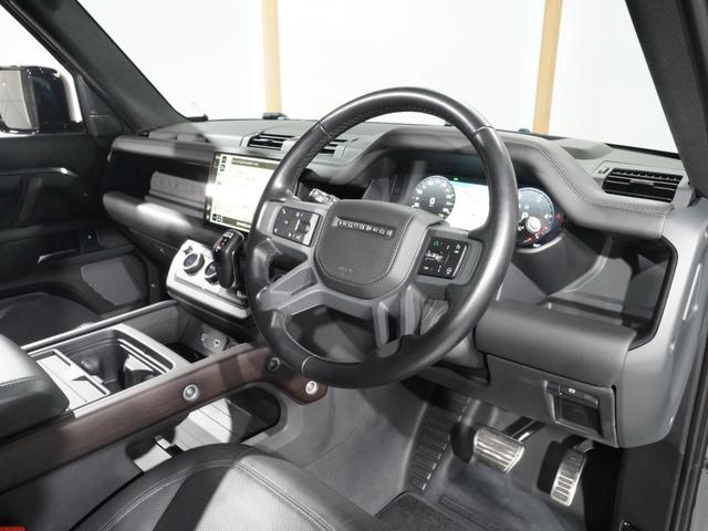 ディフェンダー １１０Ｘ　Ｄ３００　エアサス　シートヒーター＆クーラー　ＭＥＲＩＤＩＡＮ　パノラミックルーフ　サイドステップ　後席エアコン　ヘッドアップディスプレイ　ステアリングヒーター　サラウンドカメラ　ＡＣＣ　ＢＳＭ　ＬＥＤヘッド（15枚目）