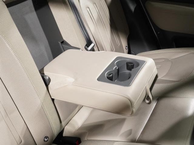 ディフェンダー １１０ＳＥ　エアサス　ＭＥＲＩＤＩＡＮ　パノラミックルーフ　シートヒーター　サイドステップ　アダプティブクルーズコントロール　サラウンドカメラ　ＡｐｐｌｅＣａｒＰｌａｙ　ＬＥＤヘッドライト　デジタルインナーミラー（30枚目）