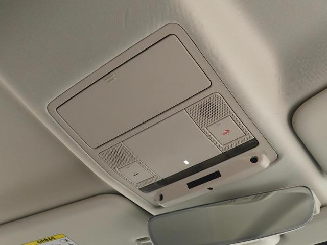 ディフェンダー １１０Ｓ　エアサスペンション　シートヒーター　ステアリングヒーター　コールドクライメイトパッケージ　純正サイドステップ　アダプティブクルーズコントロール　ブラインドスポットモニター　サラウンドカメラ（24枚目）