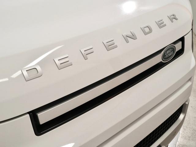 ディフェンダー １１０Ｓ　エアサスペンション　シートヒーター　ステアリングヒーター　コールドクライメイトパッケージ　純正サイドステップ　アダプティブクルーズコントロール　ブラインドスポットモニター　サラウンドカメラ（31枚目）