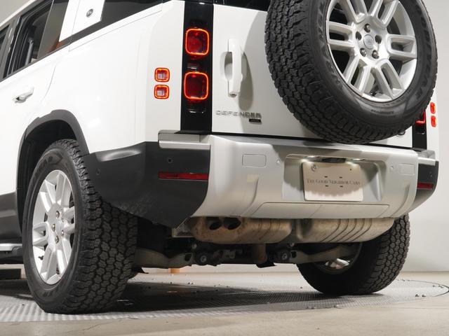 ディフェンダー １１０Ｓ　エアサスペンション　シートヒーター　ステアリングヒーター　コールドクライメイトパッケージ　純正サイドステップ　アダプティブクルーズコントロール　ブラインドスポットモニター　サラウンドカメラ（37枚目）