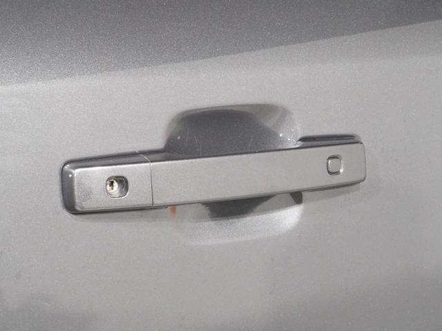 ディフェンダー １１０Ｘ－ダイナミックＨＳＥ　Ｄ３００　パノラマサンルーフ　ＭＥＲＩＤＩＡＮ　エアサス　シートヒーター＆クーラー　後席シートヒーター　ブラックエクステリア　純正サイドステップ　ＯＰ２２インチアルミ　サラウンドカメラ　デジタルインナーミラー（49枚目）