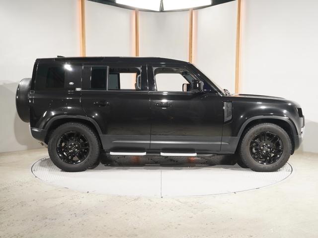 ディフェンダー １１０ダブルオーエディション　エアサスペンション　シートヒーター　ステアリングヒーター　コールドクライメートパック　純正サイドステップ　サラウンドカメラ　アダプティブクルーズコントロール　ブラインドスポットモニター　ＬＥＤヘッド（29枚目）