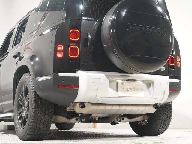 ディフェンダー １１０ダブルオーエディション　エアサスペンション　シートヒーター　ステアリングヒーター　コールドクライメートパック　純正サイドステップ　サラウンドカメラ　アダプティブクルーズコントロール　ブラインドスポットモニター　ＬＥＤヘッド（35枚目）