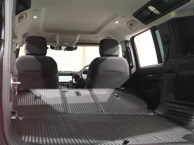 ディフェンダー １１０ダブルオーエディション　エアサスペンション　シートヒーター　ステアリングヒーター　コールドクライメートパック　純正サイドステップ　サラウンドカメラ　アダプティブクルーズコントロール　ブラインドスポットモニター　ＬＥＤヘッド（41枚目）