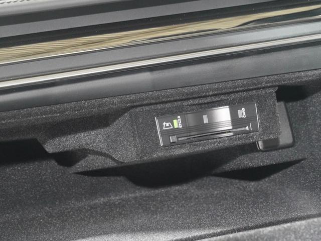 レンジローバースポーツ オートバイオグラフィー　Ｄ３００　パノラマサンルーフ　ブラックエクステリア　ＯＰ２３インチＡＷ　ＭＥＲＩＤＩＡＮ　全席シートヒーター＆クーラー　マッサージシート　ステアリングヒーター　エアサス　レッドキャリパー　デジタルミラー　ＡＣＣ（59枚目）