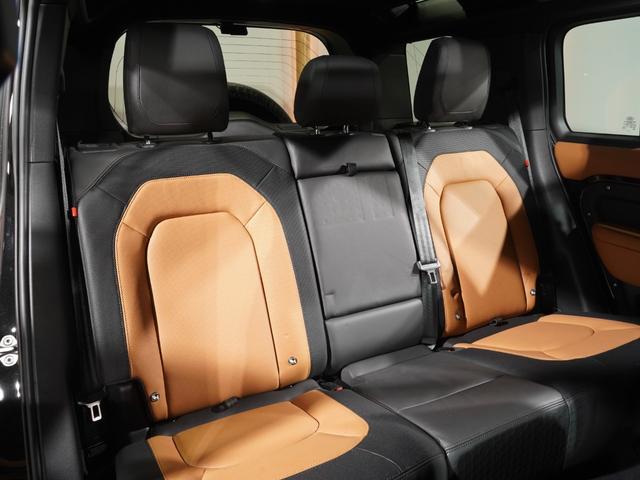 ディフェンダー １１０Ｘ－ダイナミックＨＳＥ　Ｄ３００　スライディングパノラミックルーフ　ビンテージタン＆エボニーシート　エアサス　ＭＥＲＩＤＩＡＮ　ブラックエクステリア　純正サイドステップ　純正２２インチＡＷ　アダプティブクルーズ　デジタルインナーミラー（30枚目）