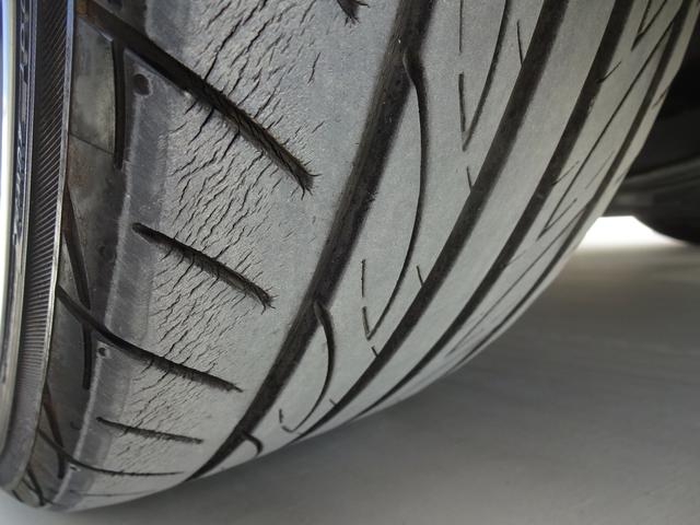 アバルト５９５ コンペティツィオーネ　左ハンドル　５ＭＴ（11枚目）