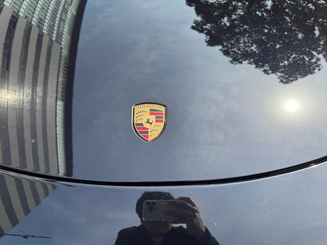 ９１１ ９１１カレラブラックエディション　ＰＤＫ　スポクロ　黒革　スマートキー　２０インチ（25枚目）