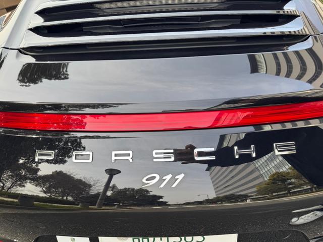 ９１１ ９１１カレラブラックエディション　ＰＤＫ　スポクロ　黒革　スマートキー　２０インチ（31枚目）