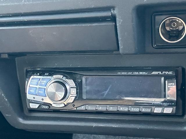 ジムニー ＸＢ　リフトアップ　社外足廻り　社外前後バンパー　スキッドプレート　社外マフラー　社外アルミホイール　レザー調シートカバー　ＣＤ　４ＷＤ　５速ミッション車　タイミングベルト交換済　車検令和９年１２月（24枚目）